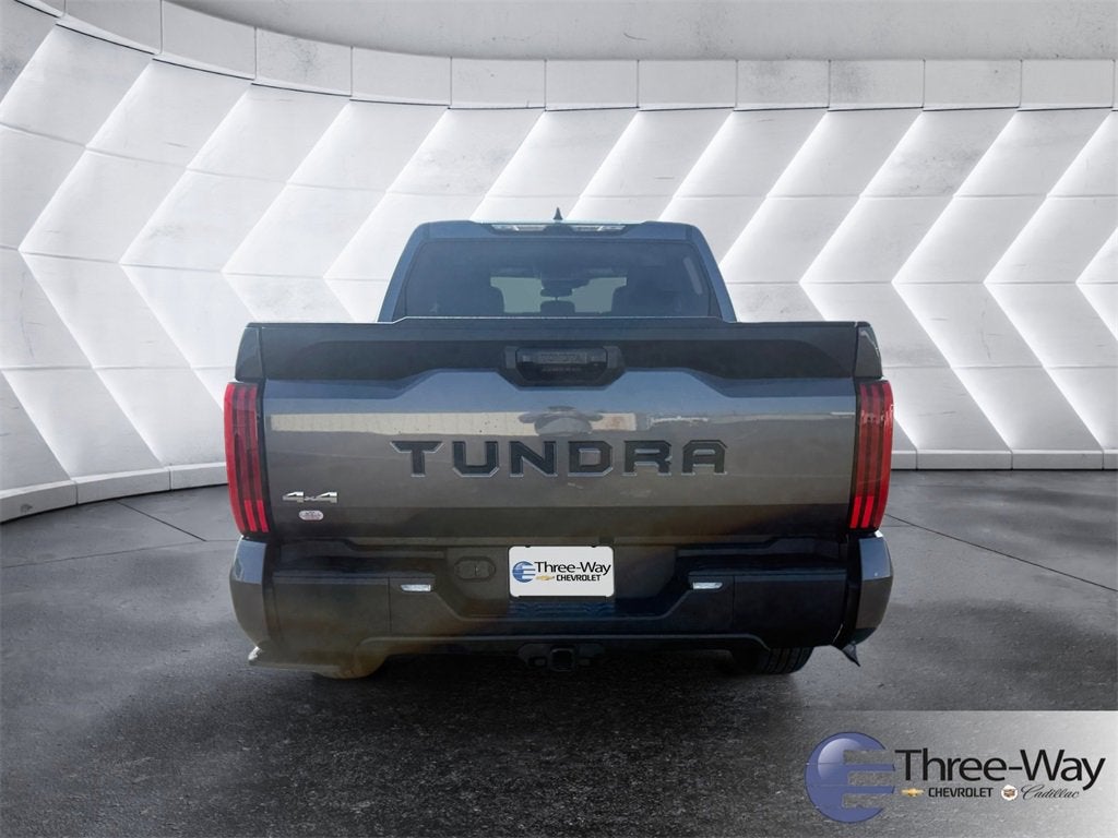 2024 Toyota Tundra 4WD SR5