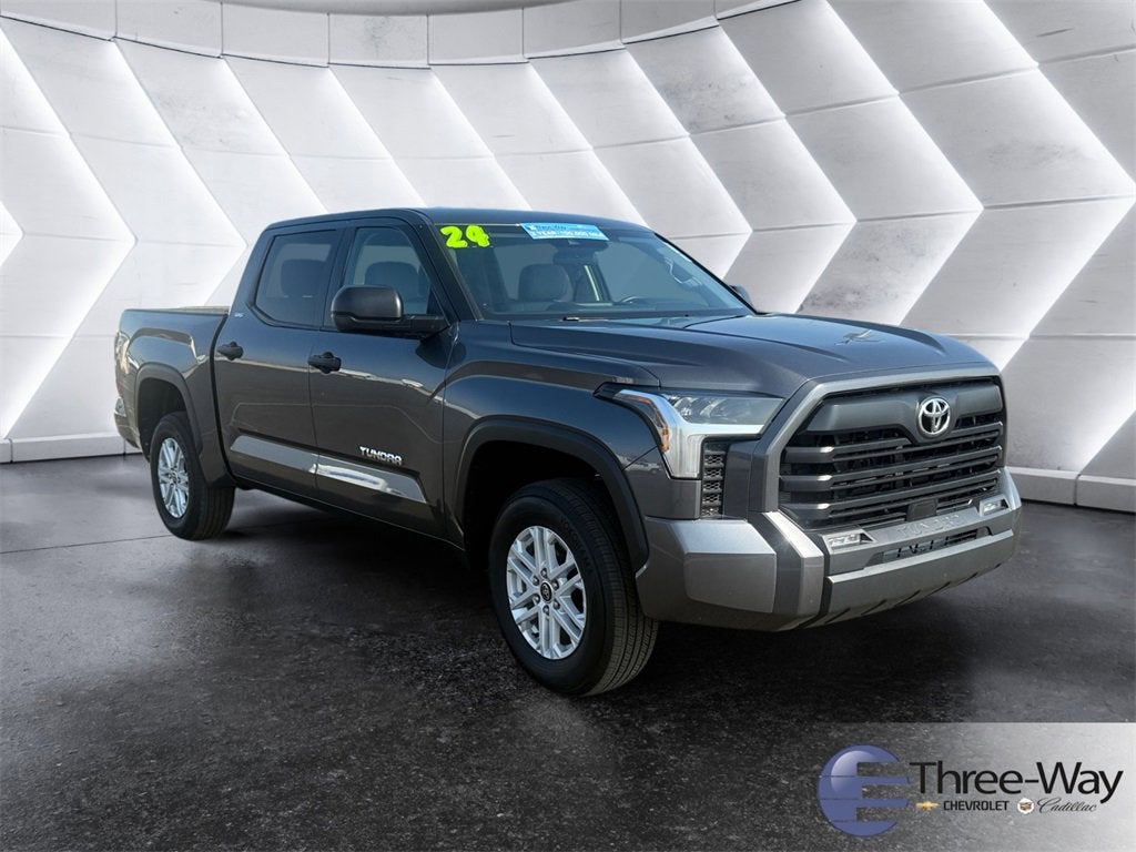2024 Toyota Tundra 4WD SR5