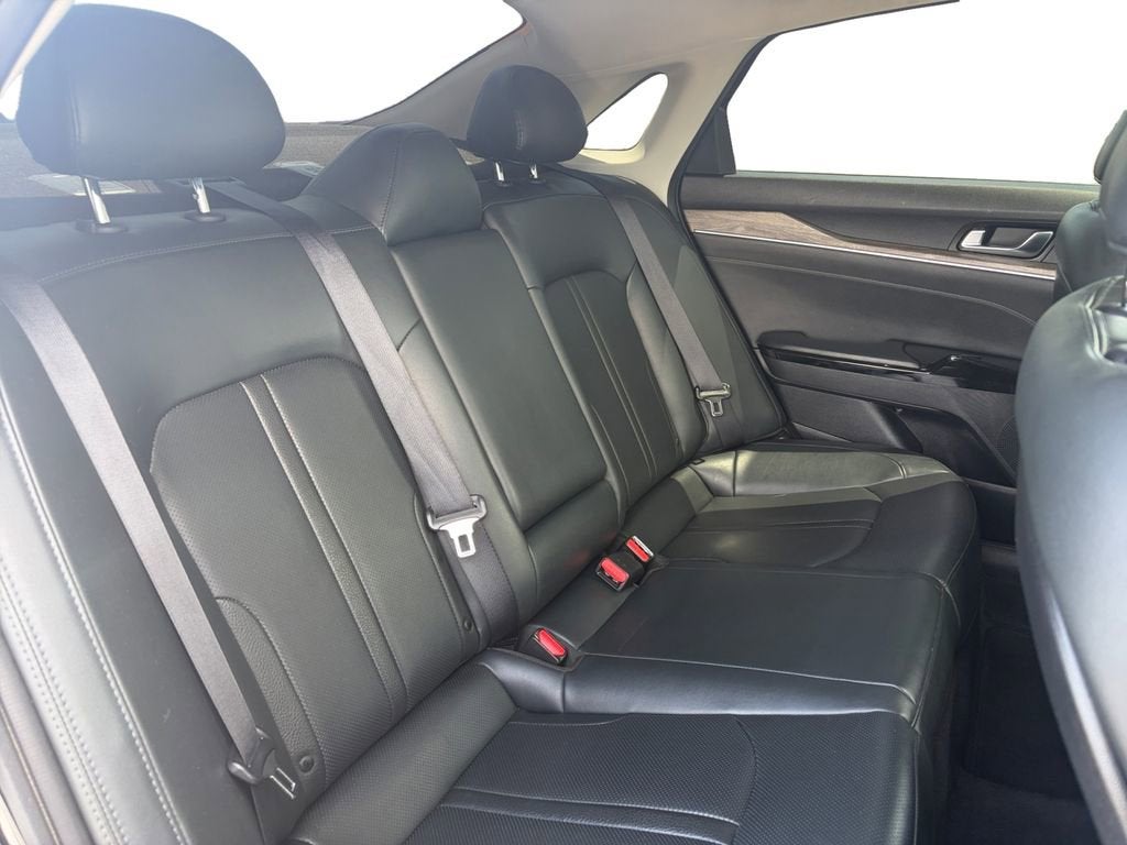 2022 Kia K5 EX