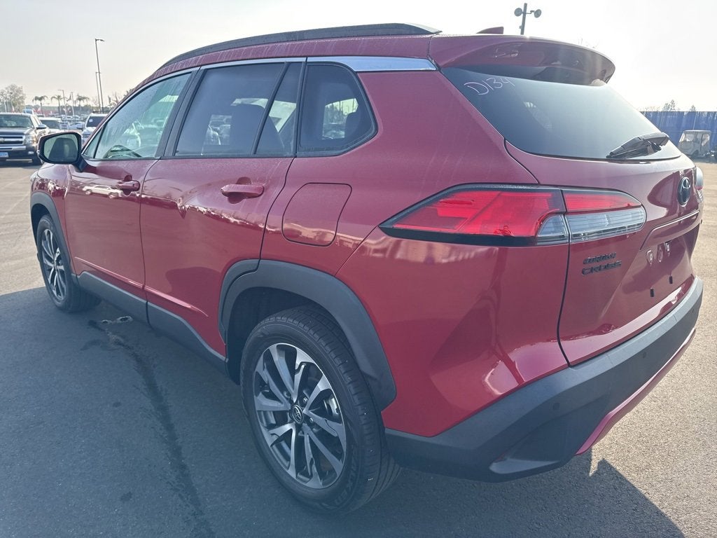 2022 Toyota Corolla Cross XLE