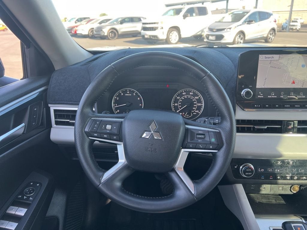 2022 Mitsubishi Outlander SEL