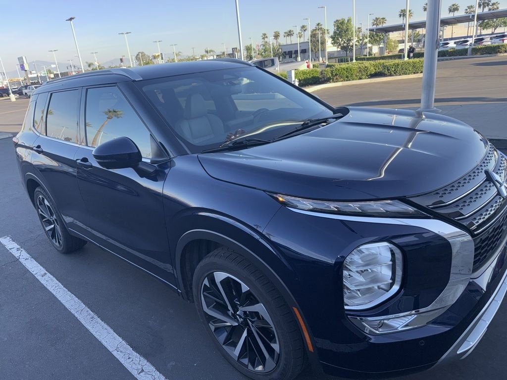 2022 Mitsubishi Outlander SEL