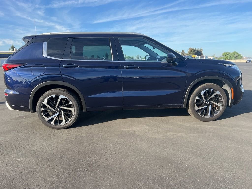 2022 Mitsubishi Outlander SEL