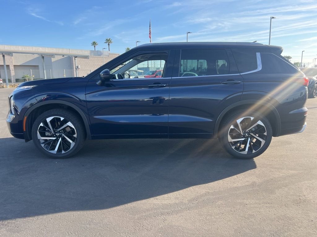 2022 Mitsubishi Outlander SEL