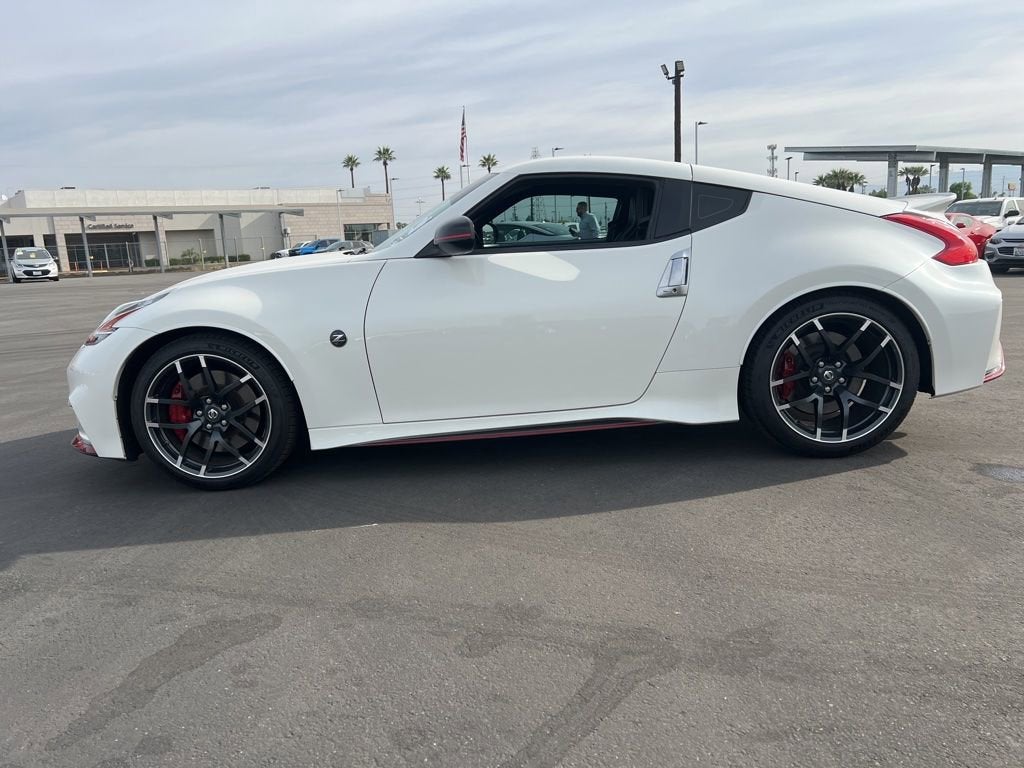 2017 Nissan 370Z NISMO