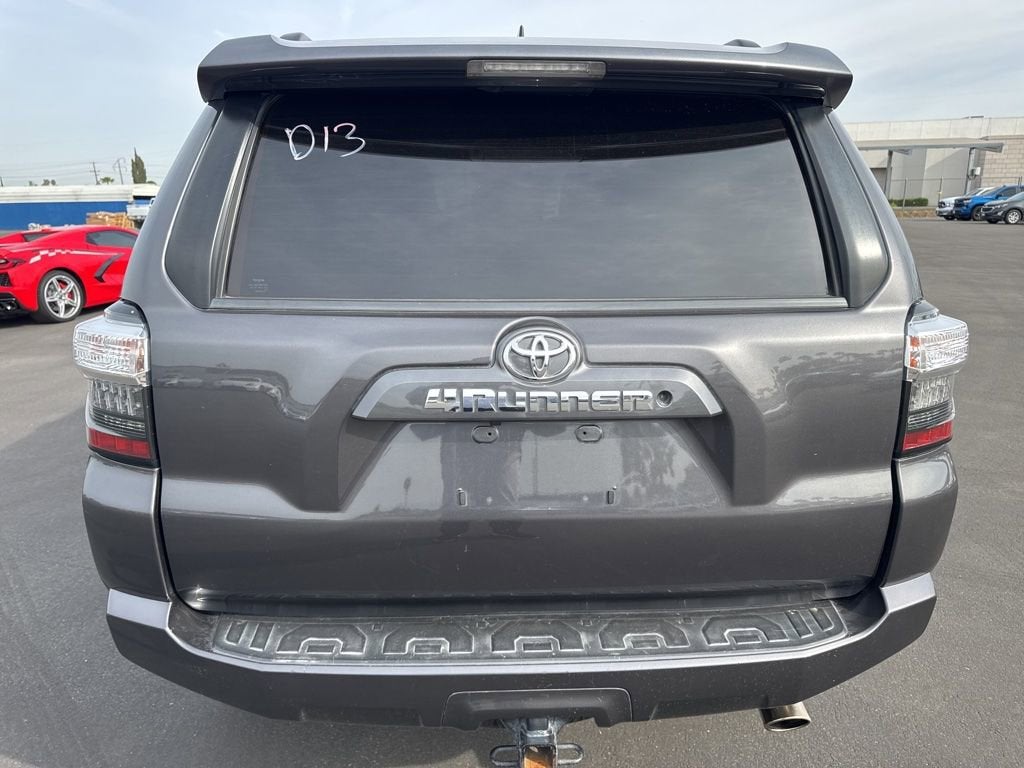 2020 Toyota 4Runner SR5