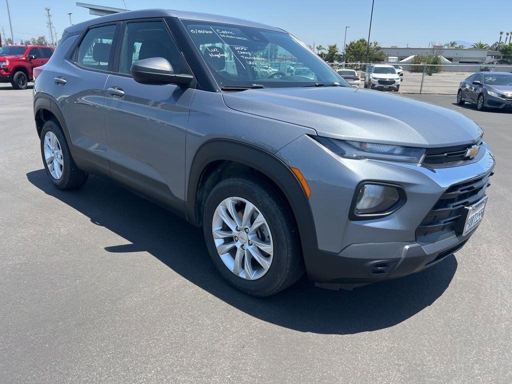 2022 Chevrolet Trailblazer LS's photo