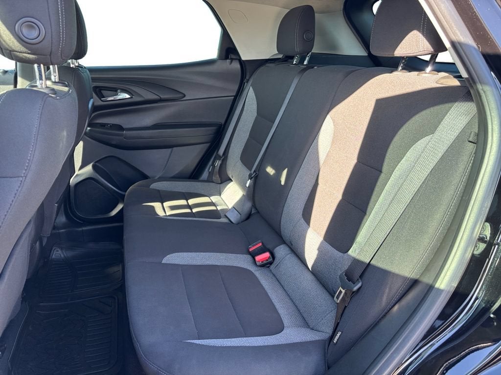 2023 Chevrolet TrailBlazer LS - Photo 16