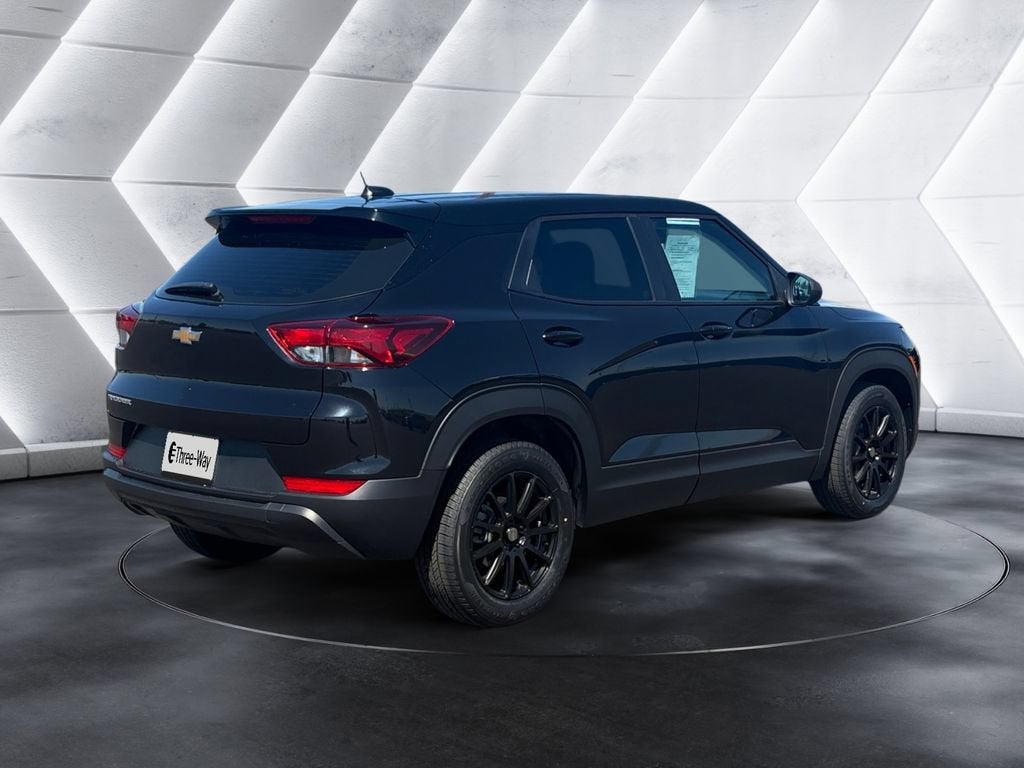 2024 Chevrolet TrailBlazer LS - Photo 5