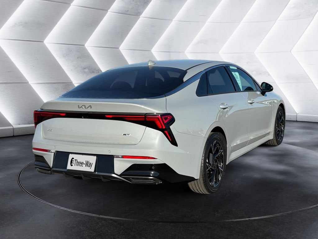 2025 Kia K5 GT-Line