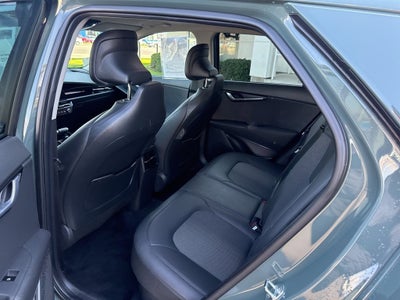 2023 Kia Niro EX Touring