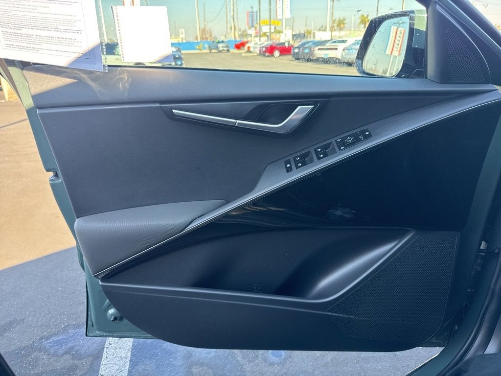 2023 Kia Niro EX Touring