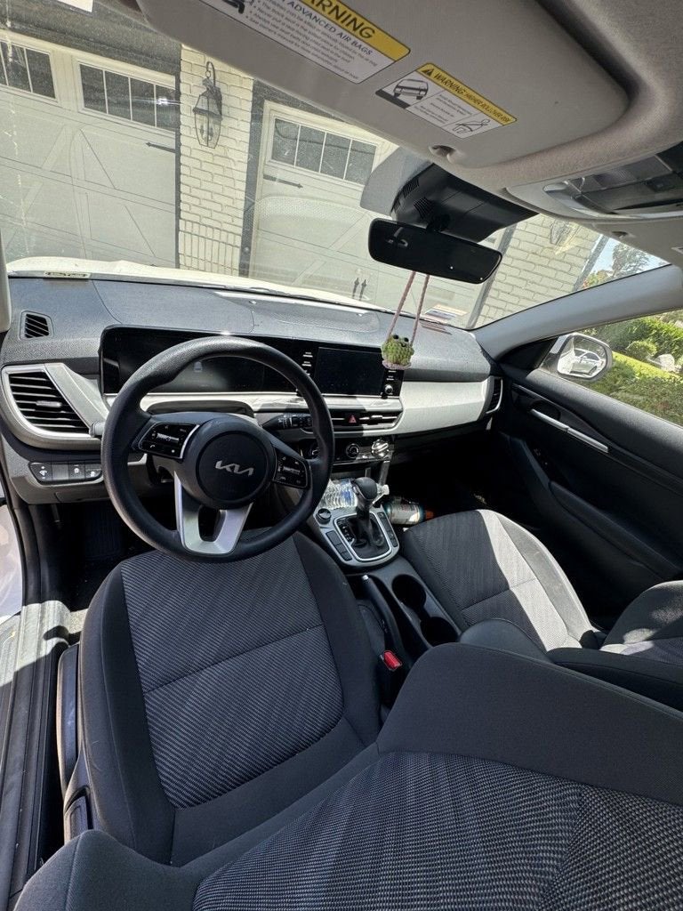 2025 Kia Seltos LX