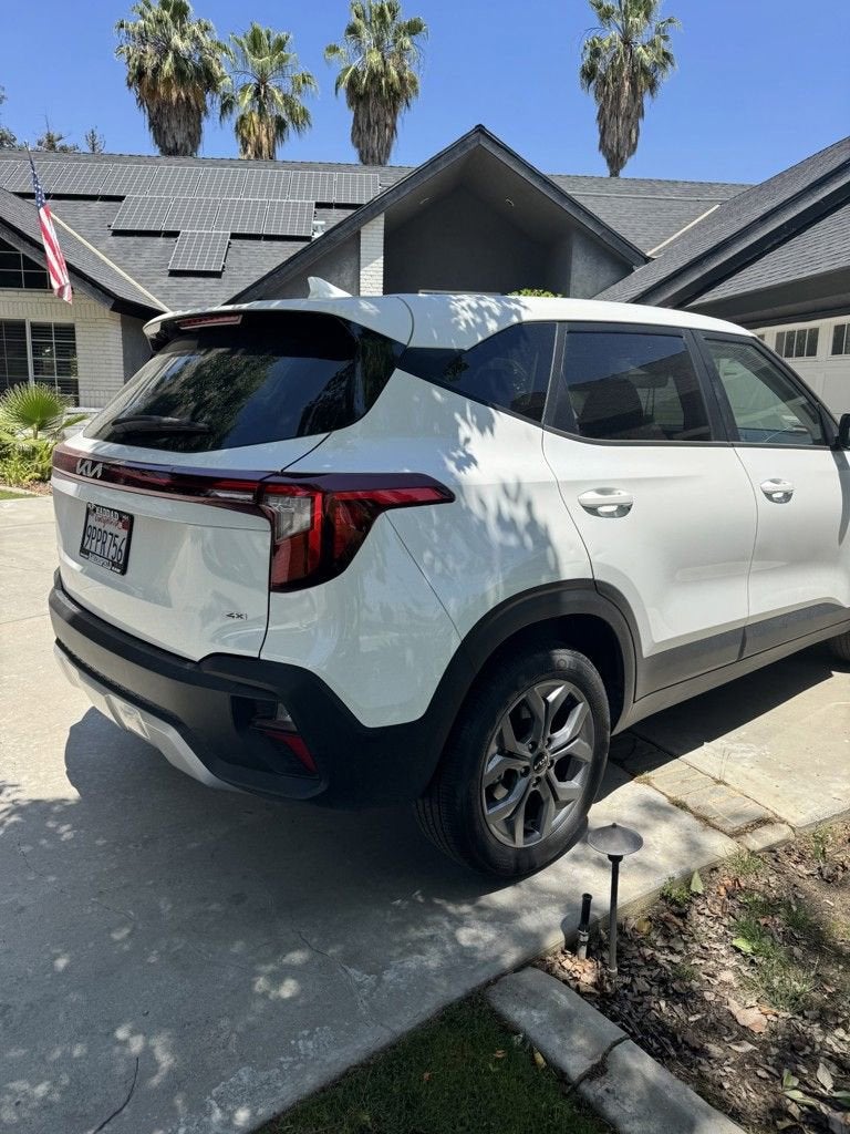 2025 Kia Seltos LX
