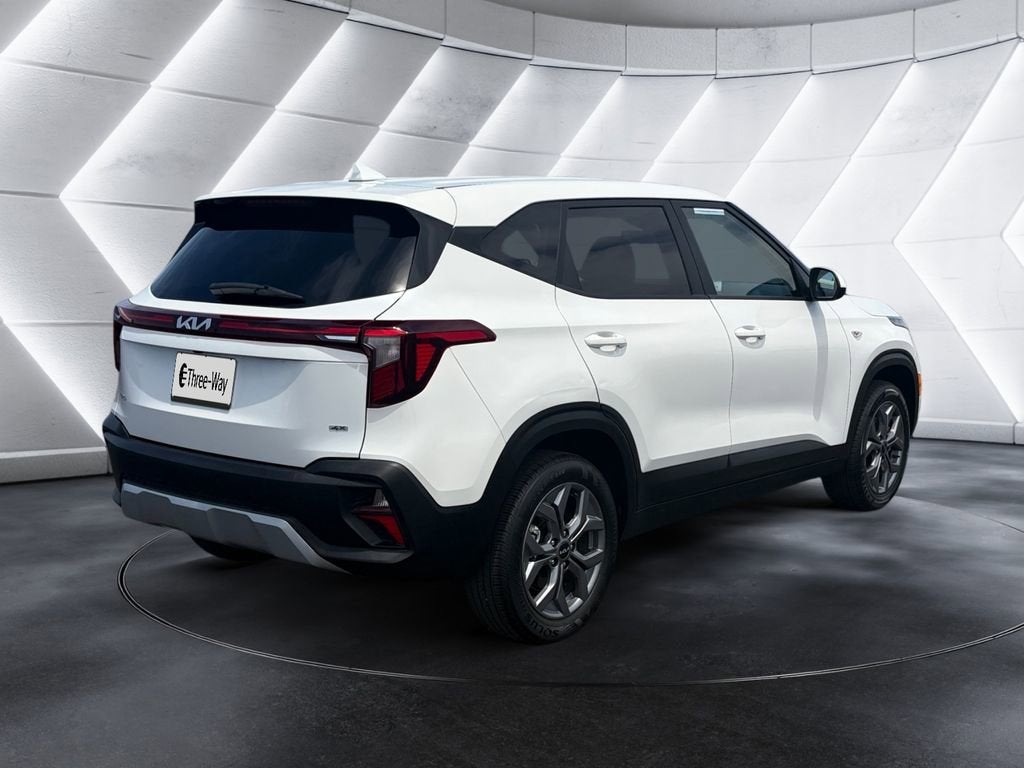 2025 Kia Seltos LX