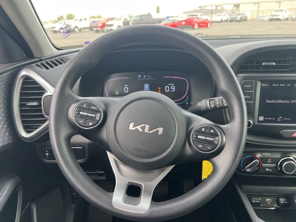 2024 Kia Soul LX