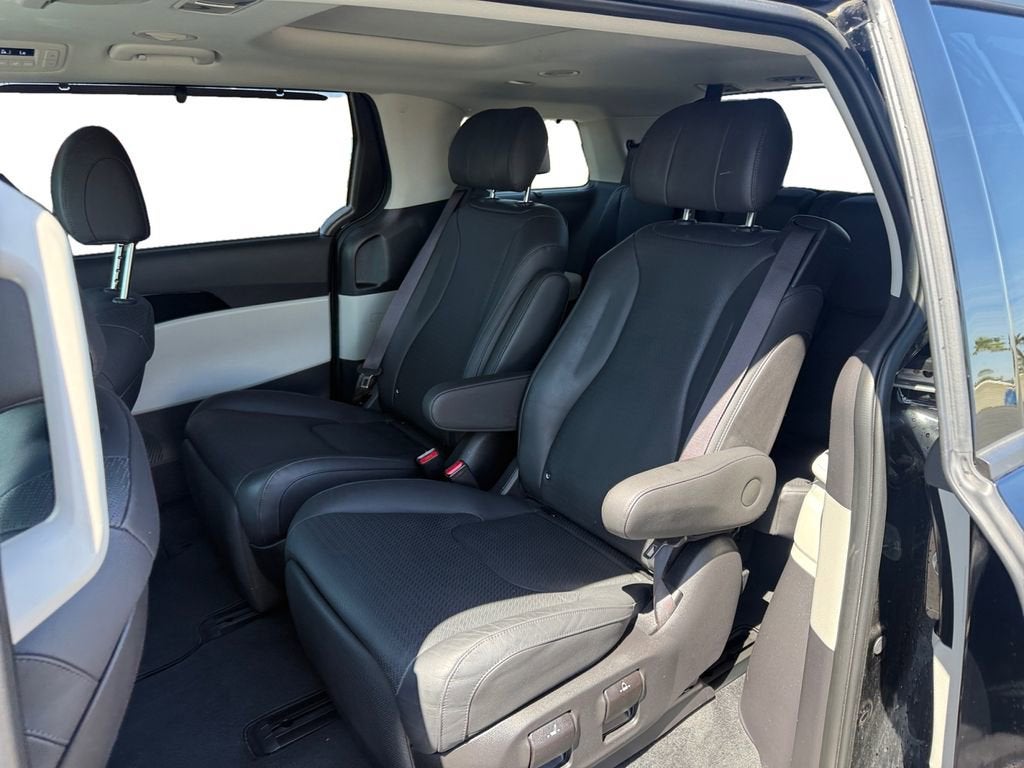 2024 Kia Carnival SX Prestige