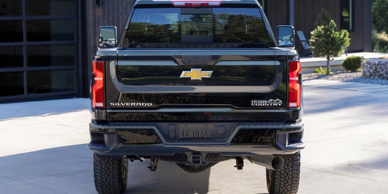 The tailgate in the 2025 Chevrolet Silverado 2500 in Bakersfield, CA