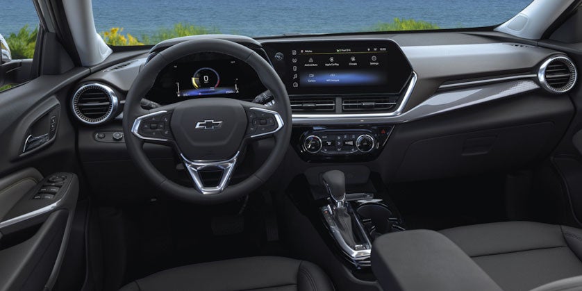 The steering colum in the 2025 Chevrolet Trax in Bakersfield, CA