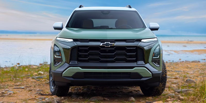The front grille of the 2026 Chevrolet Equinox in Bakersfield, CA