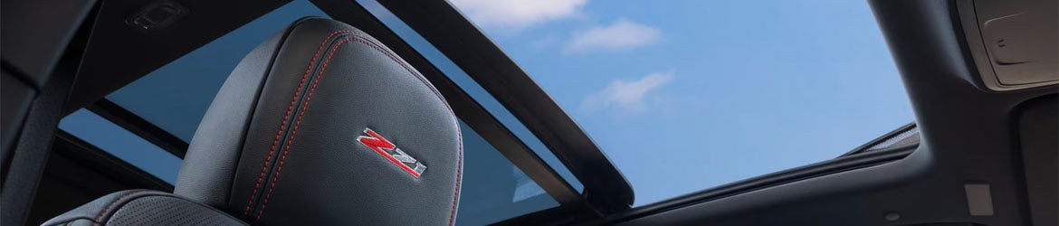 2026 Chevrolet Traverse panoramic sunroof in Bakersfield, CA letting natural light into the cabin and enhancing scenic drives along Highway 178 and Kern County roads.